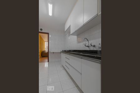 Apartamento à venda com 74m², 2 quartos e 1 vaga Apartamento à venda com 74m², 2 quartos e 1 vagaCozinha