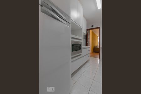 Apartamento à venda com 74m², 2 quartos e 1 vaga Apartamento à venda com 74m², 2 quartos e 1 vagaCozinha
