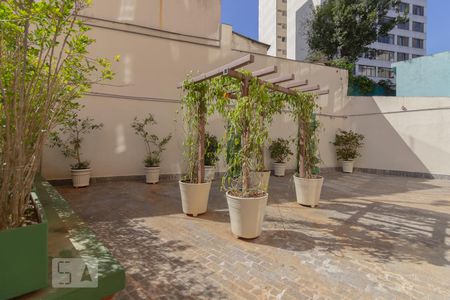 Apartamento à venda com 74m², 2 quartos e 1 vaga Apartamento à venda com 74m², 2 quartos e 1 vagaÁrea comum