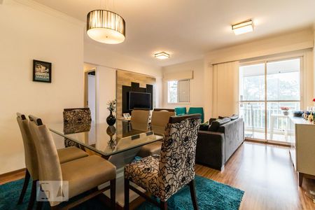 Apartamento para alugar com 73m², 2 quartos e 1 vagaSala