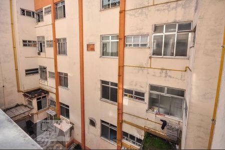 Apartamento à venda com 72m², 3 quartos e 1 vaga Apartamento à venda com 72m², 3 quartos e 1 vagaÁrea de Serviço