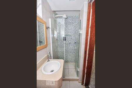 Apartamento à venda com 72m², 3 quartos e 1 vaga Apartamento à venda com 72m², 3 quartos e 1 vagaBanheiro Social