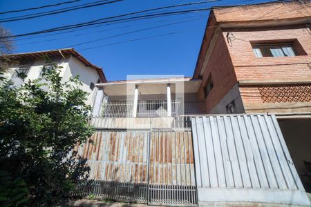 Casa à venda com 150m², 3 quartos e 3 vagas