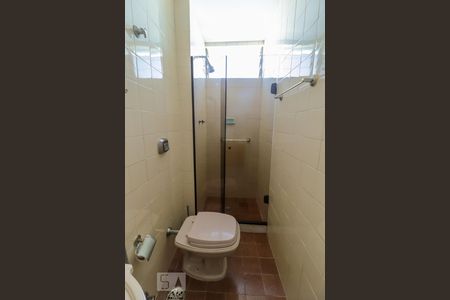 Apartamento à venda com 72m², 2 quartos e 1 vagaBanheiro Social