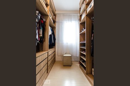 Apartamento à venda com 65m², 3 quartos e 1 vagaCloset da suíte