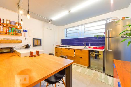 Apartamento para alugar com 100m², 2 quartos e sem vaga Apartamento para alugar com 100m², 2 quartos e sem vagaCozinha