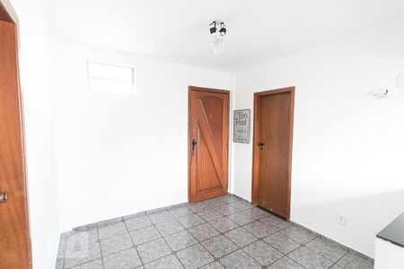 Apartamento para alugar com 40m², 2 quartos e sem vagaSala