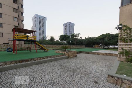 Apartamento para alugar com 144m², 4 quartos e 2 vagasPlayground