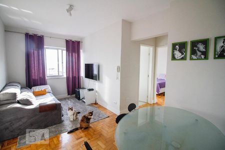 Sala de apartamento para alugar com 2 quartos, 68m² em Sumarezinho, São Paulo