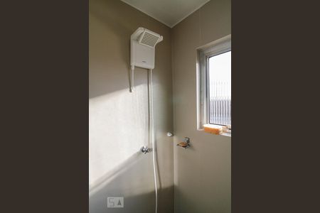 Banheiro de apartamento para alugar com 2 quartos, 68m² em Sumarezinho, São Paulo