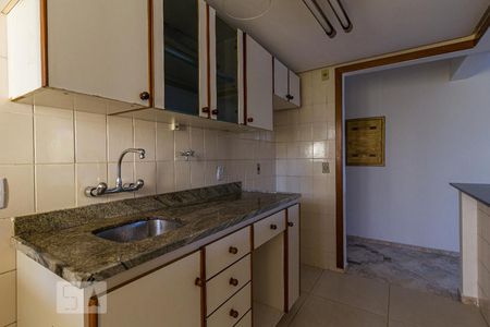 Apartamento à venda com 95m², 3 quartos e 1 vaga Apartamento à venda com 95m², 3 quartos e 1 vagaCozinha