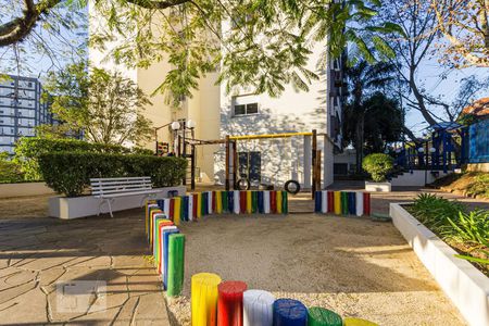 Apartamento à venda com 95m², 3 quartos e 1 vaga Apartamento à venda com 95m², 3 quartos e 1 vagaÁrea Comum - Playground