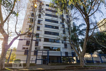 Apartamento à venda com 95m², 3 quartos e 1 vaga Apartamento à venda com 95m², 3 quartos e 1 vagaFachada
