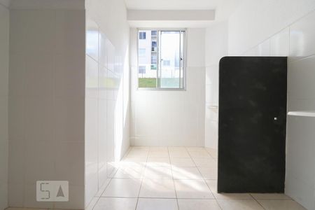 Cozinha de apartamento para alugar com 2 quartos, 48m² em Vila Oeste, Belo Horizonte