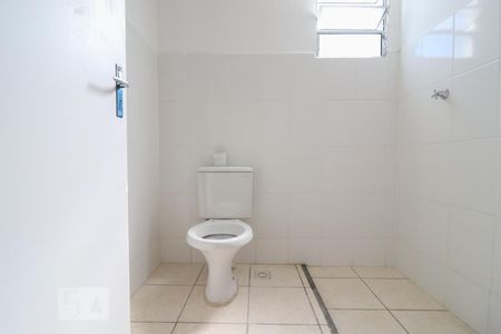 Banheiro de apartamento para alugar com 2 quartos, 48m² em Vila Oeste, Belo Horizonte