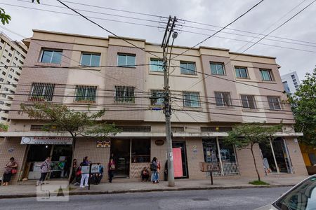 Apartamento à venda com 70m², 2 quartos e 1 vaga Apartamento à venda com 70m², 2 quartos e 1 vagaFachada Edifício