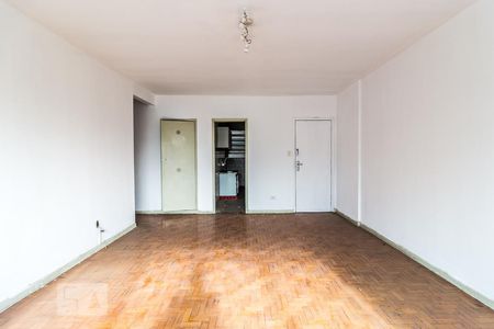 Apartamento à venda com 120m², 3 quartos e sem vagaSala