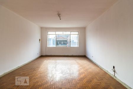 Apartamento à venda com 120m², 3 quartos e sem vagaSala