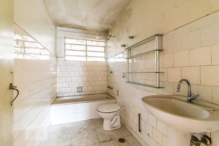 Apartamento à venda com 120m², 3 quartos e sem vagaBanheiro