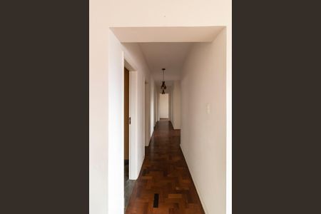 Corredor de apartamento para alugar com 4 quartos, 175m² em Santo Amaro, São Paulo