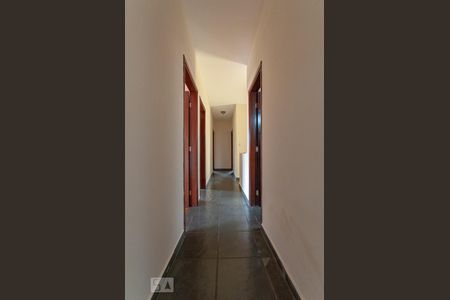 Casa para alugar com 350m², 5 quartos e sem vagaCorredor superior