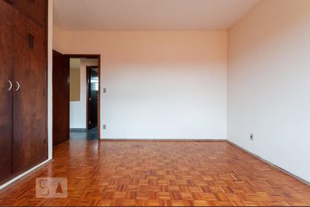 Casa para alugar com 350m², 5 quartos e sem vagaQuarto 4