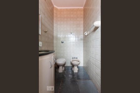 Casa para alugar com 350m², 5 quartos e sem vagaBanheiro Suíte Quarto 1