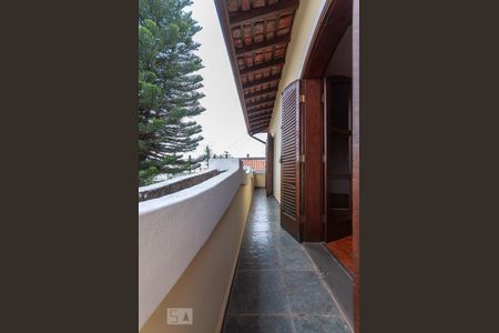 Casa para alugar com 350m², 5 quartos e sem vagaSacada quarto 1 e 2