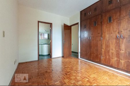 Casa para alugar com 350m², 5 quartos e sem vagaSuíte Quarto 1