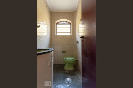 Casa para alugar com 350m², 5 quartos e sem vagaLavabo