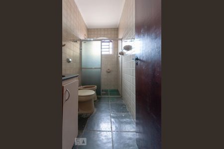 Casa para alugar com 350m², 5 quartos e sem vagaBanheiro superior 1