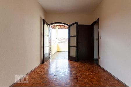 Casa para alugar com 350m², 5 quartos e sem vagaQuarto 5