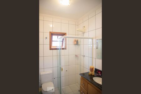 Casa à venda com 180m², 3 quartos e 4 vagas Casa à venda com 180m², 3 quartos e 4 vagasBanheiro suite 3