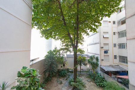 Vista Sala de apartamento para alugar com 2 quartos, 70m² em Tijuca, Rio de Janeiro