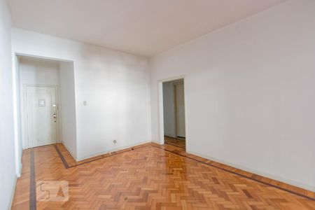 Sala de apartamento para alugar com 2 quartos, 70m² em Tijuca, Rio de Janeiro