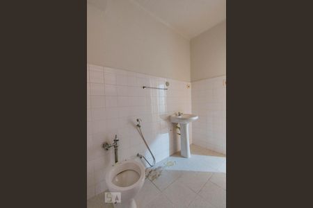 Banheiro de apartamento para alugar com 2 quartos, 70m² em Tijuca, Rio de Janeiro