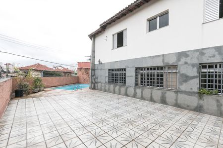 Casa à venda com 400m², 7 quartos e 4 vagasQuintal da entrada 