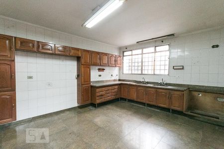 Casa à venda com 400m², 7 quartos e 4 vagasCozinha 