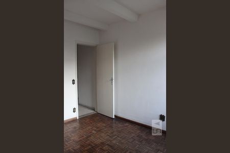 Quarto 1 de apartamento para alugar com 2 quartos, 75m² em São Francisco, Belo Horizonte