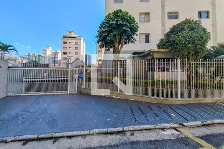 Apartamento à venda com 56m², 2 quartos e 1 vagaFachada e portaria