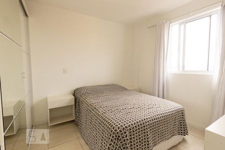 Quarto de kitnet/studio para alugar com 1 quarto, 55m² em Atuba, Curitiba