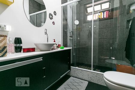 Banheiro de apartamento para alugar com 3 quartos, 96m² em Vila Monumento, São Paulo