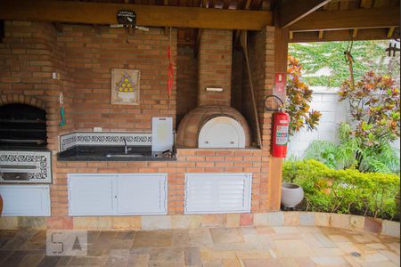 Apartamento à venda com 110m², 3 quartos e 2 vagas Apartamento à venda com 110m², 3 quartos e 2 vagasChurrasqueira