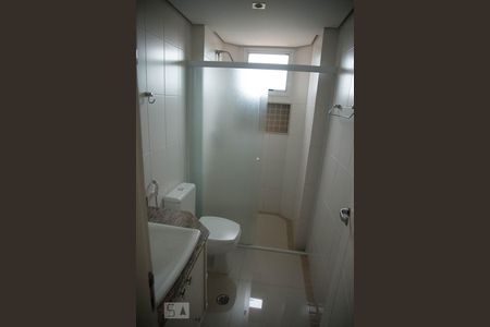 Apartamento à venda com 110m², 3 quartos e 2 vagas Apartamento à venda com 110m², 3 quartos e 2 vagasBanheiro social