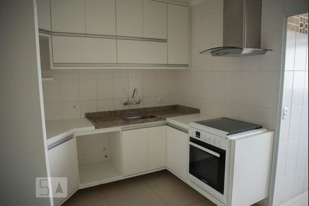 Apartamento à venda com 110m², 3 quartos e 2 vagas Apartamento à venda com 110m², 3 quartos e 2 vagasCozinha - Armários