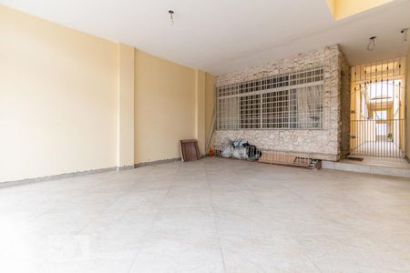 Casa à venda com 350m², 4 quartos e 2 vagasGaragem