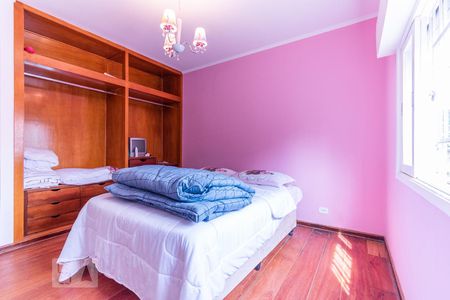 Casa à venda com 350m², 4 quartos e 2 vagasQuarto 1