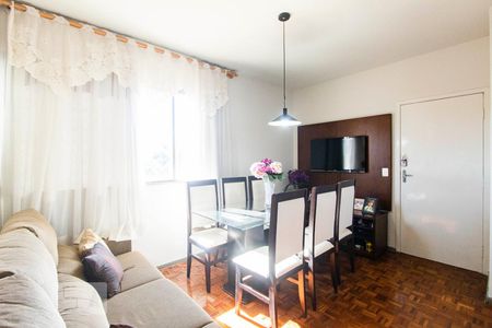 Sala de apartamento à venda com 2 quartos, 90m² em Cidade Nova, Belo Horizonte