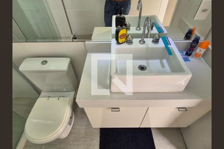 Apartamento à venda com 370m², 3 quartos e 4 vagas Apartamento à venda com 370m², 3 quartos e 4 vagasBanheiro social