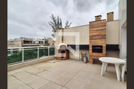 Apartamento à venda com 370m², 3 quartos e 4 vagas Apartamento à venda com 370m², 3 quartos e 4 vagasÁrea externa